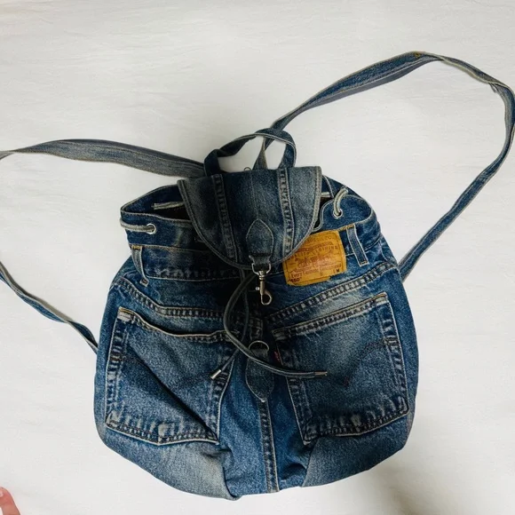 Levi's Classic Blue Jeans BACKPACK - Picture 7 of 7